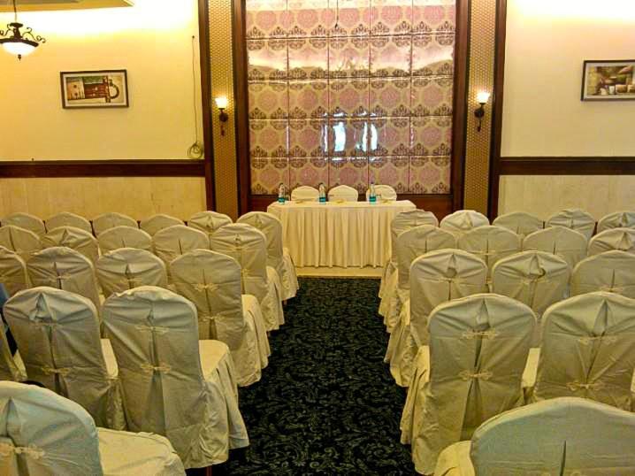 Pramod Convention & Club Resort Каттак Экстерьер фото
